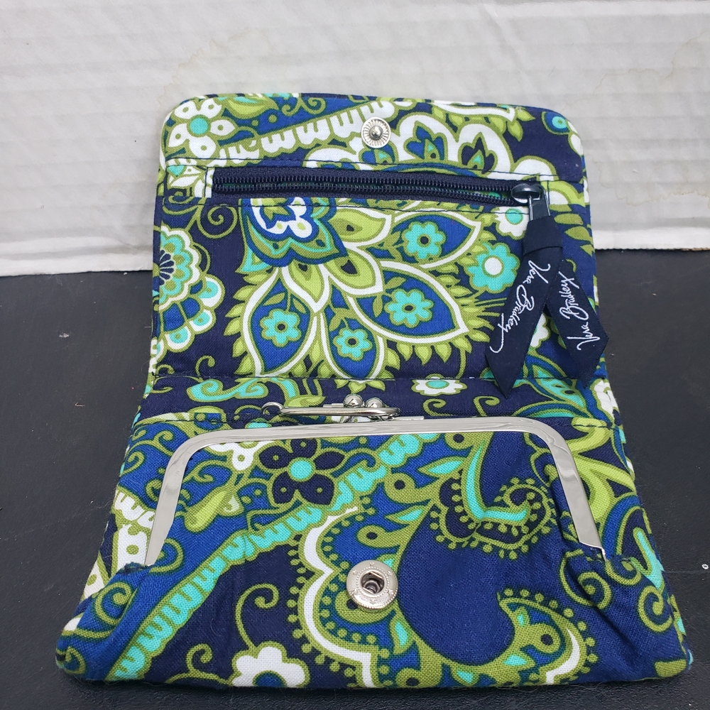Floral Patterned Wallet - Picture 4 of 6